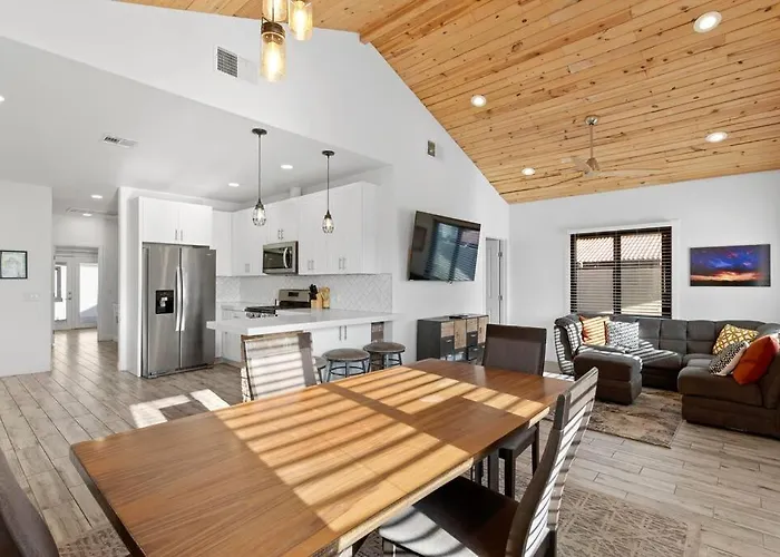 Apartment Charming House & In Downtown *